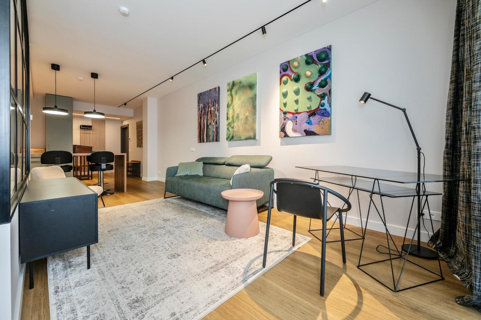 Old Town Luxury VNO